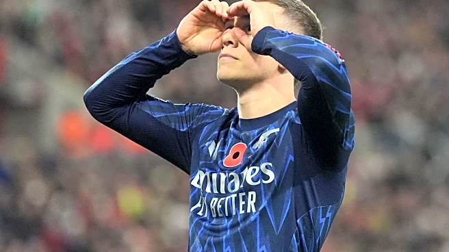 Arsenal concedes late goal to draw 2-2 with Sunderland and end winning run in Premier League