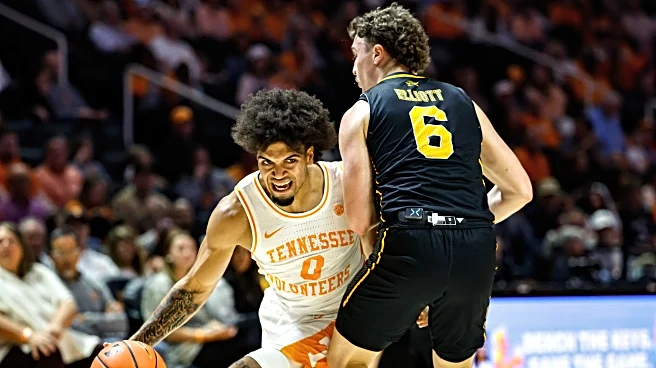 Nate Ament scores 23 to lead No. 18 Tennessee over Northern Kentucky, 95-56