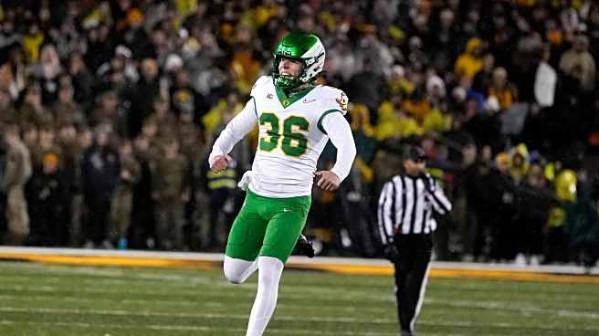 AP Top 25 poll preview: Oregon narrowly gets past Iowa, Texas A&M keeps undefeated streak alive