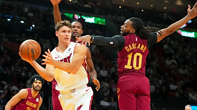 Cavaliers' Darius Garland exits game in Miami with toe injury