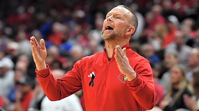 Ouch! Louisville coach Kelsey injures finger trying to avoid postgame celebration