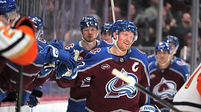 Gabriel Landeskog scores 1st regular-season goal in 1,347 days, couldn't wait to share news with son