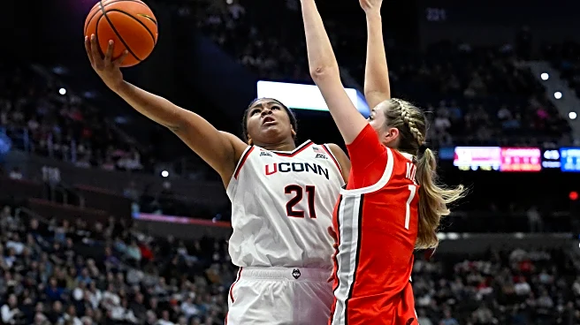 Sarah Strong's double-double leads top-ranked UConn past Ohio State 100-68