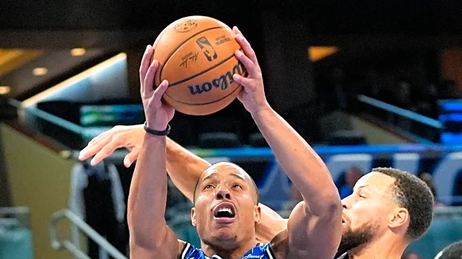 Magic turn back Warriors 121-113