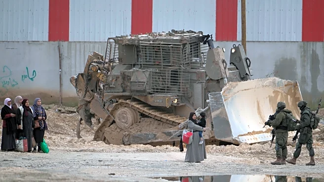 Israel may have committed war crimes in expelling West Bank refugees, human rights group alleges