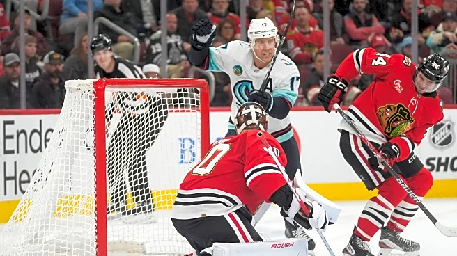 Schwartz caps Kraken's three-goal third period in 3-2 win over Blackhawks