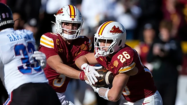 Rocco Becht throws for 3 TDs and Iowa State snaps 3-game skid against Kansas 38-14