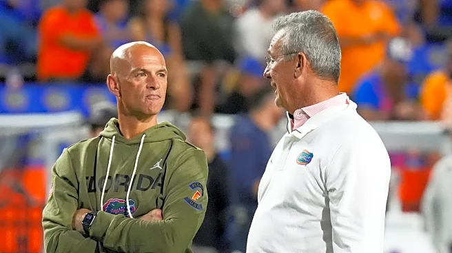 Florida to induct former coach Urban Meyer into the team's ring of honor next season