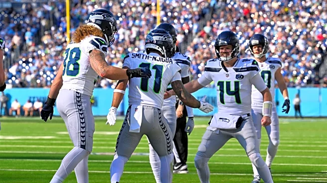 Sam Darnold throws for 244 yards 2 TDs as Seahawks beat the Titans 30-24