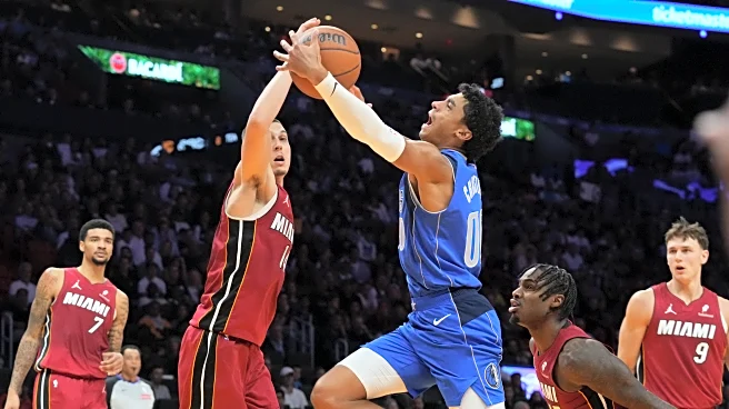 Tyler Herro scores 24 in season debut as Heat edge Mavericks 106-102