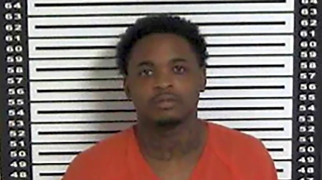 Louisiana inmates on the run after escaping by breaking through degrading jail wall