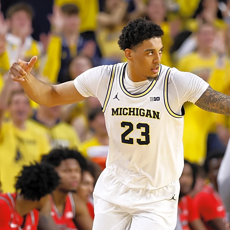 Johnson scores 22 as No. 3 Michigan routs Rutgers 101-60