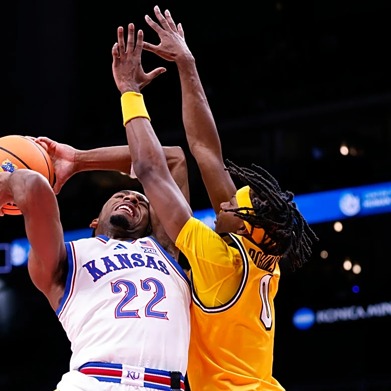 Darryn Peterson scores 17 in return from injury, No. 21 Kansas beats rival Missouri 80-60