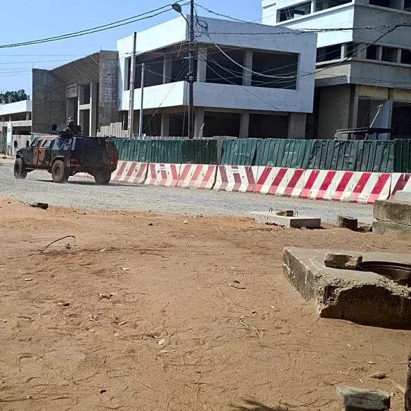 Benin's president condemns foiled coup bid, says mutineers 'fleeing'