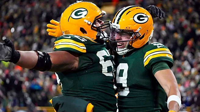 Keisean Nixon's game-sealing INT helps Packers beat Bears 28-21 to take over NFC North lead