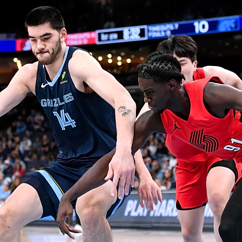 Aldama scores 22 points, Grizzlies build big lead in 119-96 win over Trail Blazers