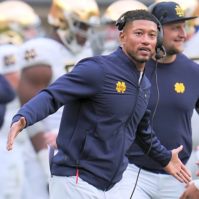 Notre Dame opts out of bowl game after getting 'punched in the stomach' by CFP