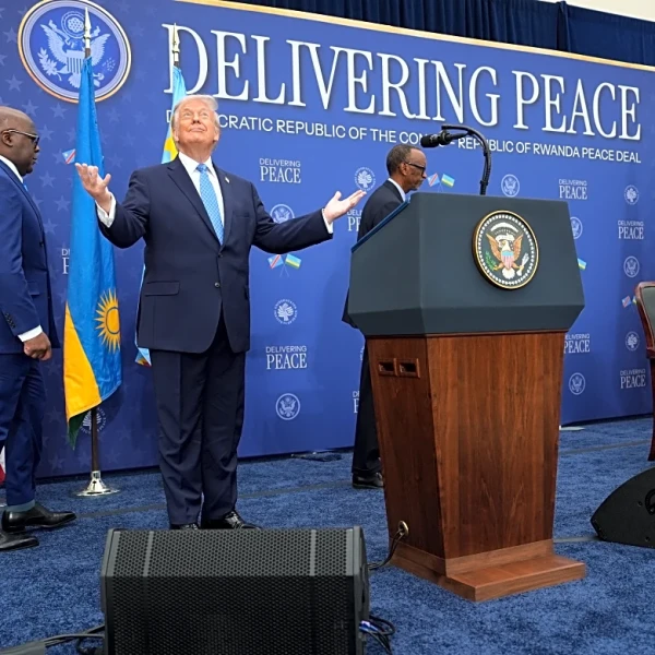 Bomb explosion kills over 30 in eastern Congo after army clashes with pro-government militia