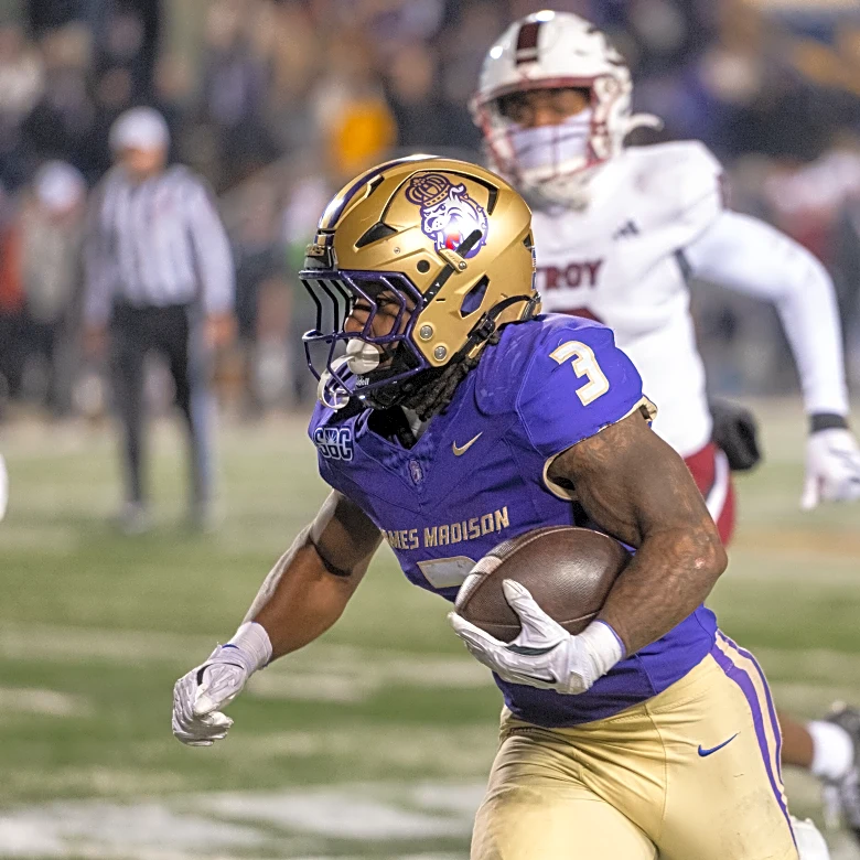 AP Player of the Week: Wayne Knight carried James Madison to Sun Belt Conference title and CFP