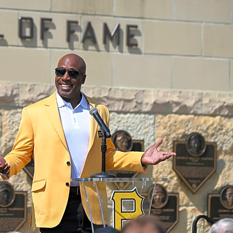 Hall of Fame chair thinks Bonds, Clemens denied entry by committee for same views held by writers