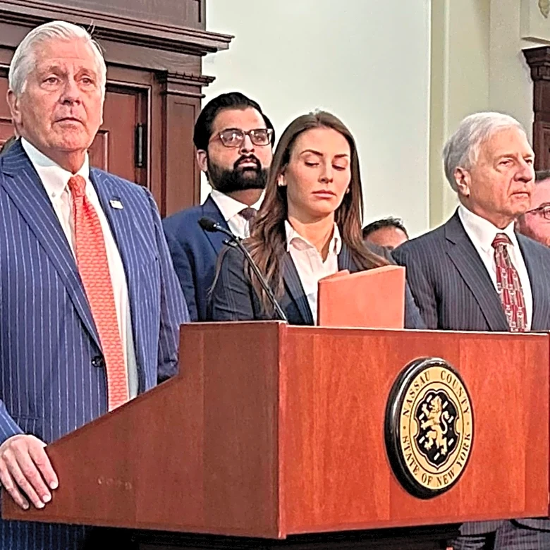 Long Island's Bruce Blakeman is running for governor, will challenge Stefanik in Republican primary