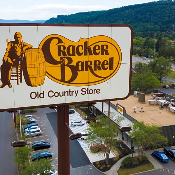 Cracker Barrel lowers revenue forecast as traffic falls after logo blowup