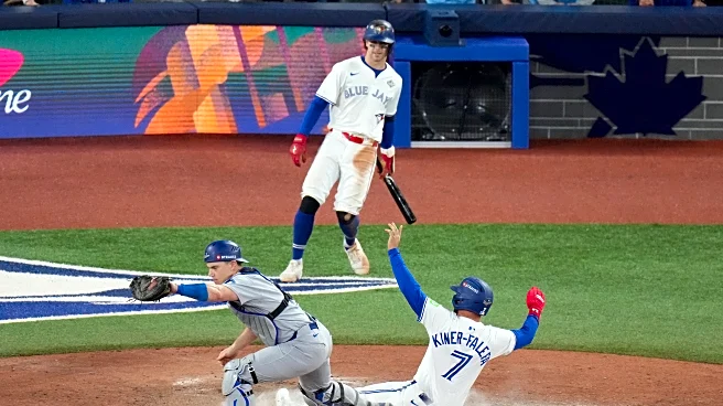 Kiner-Falefa shouldn't be blamed for short lead in 9th inning on World Series Game 7, Schneider says