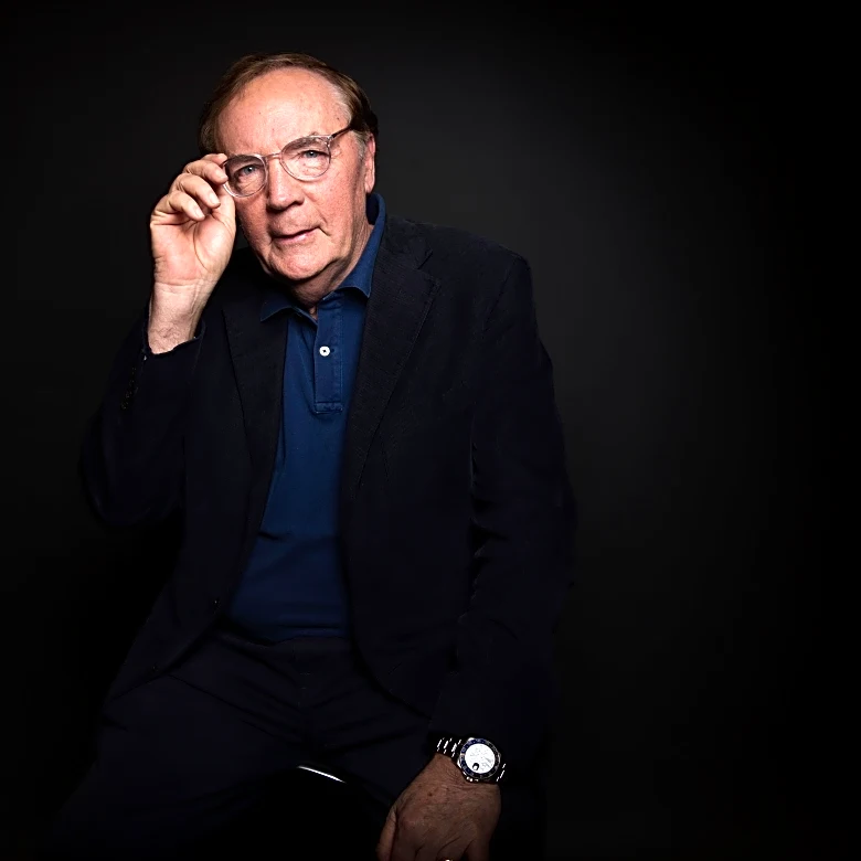 James Patterson gives $500 checks to 600 booksellers