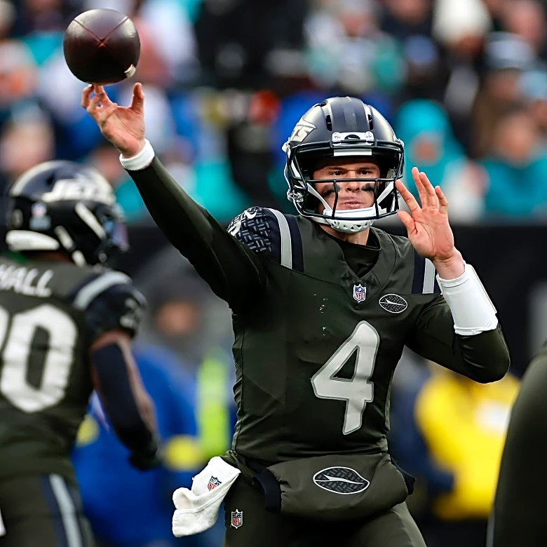 Undrafted rookie QB Brady Cook taking snaps with Jets starters with Tyrod Taylor, Justin Fields out