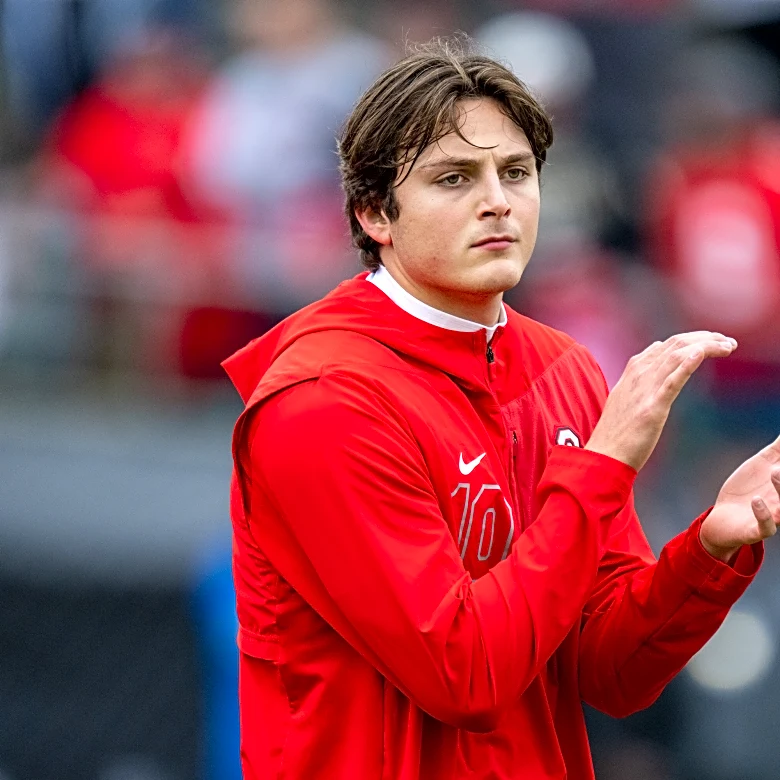 Ohio State's Julian Sayin looking forward to following idols as a Heisman finalist