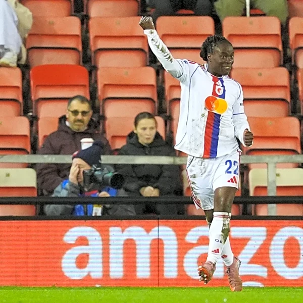 Barcelona and Lyon top Women's Champions League standings, Chelsea routs Roma