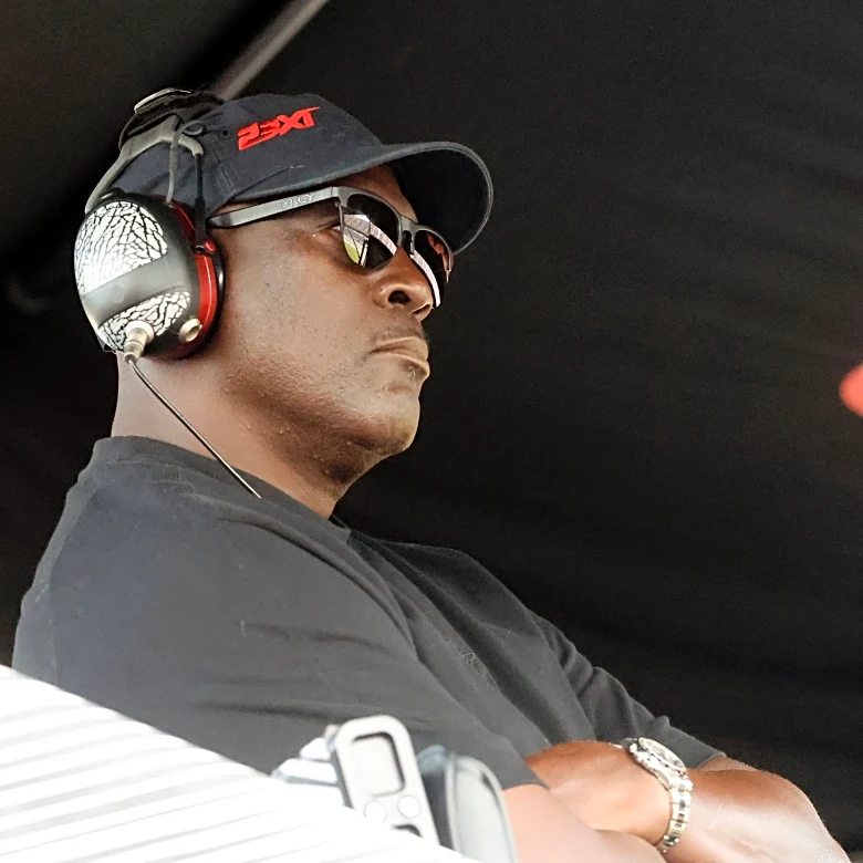 NASCAR settles federal antitrust case filed by 2 of its teams, one owned by NBA great Michael Jordan