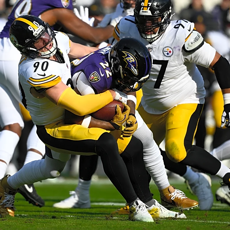 Steelers LB TJ Watt hospitalized after experiencing discomfort in his lungs