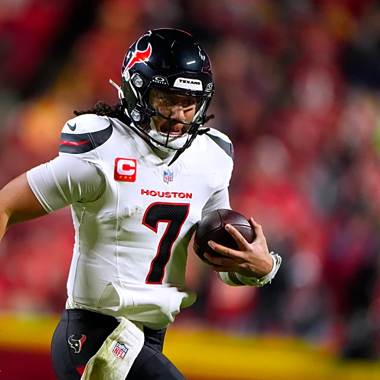 Texans host Cardinals looking to extend winning streak to 6 games