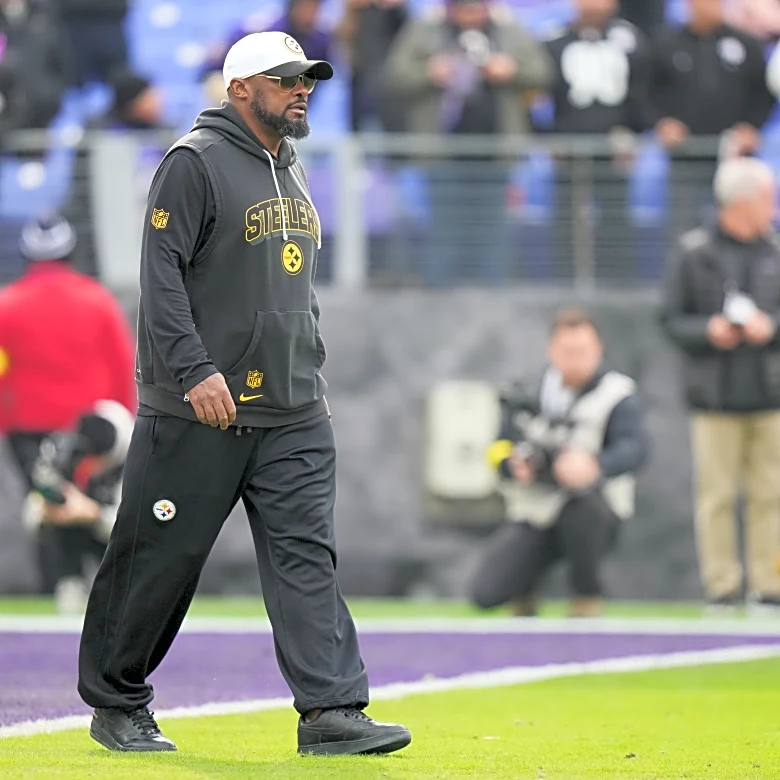 The Steelers and Dolphins have weathered adversity heading into Monday night showdown