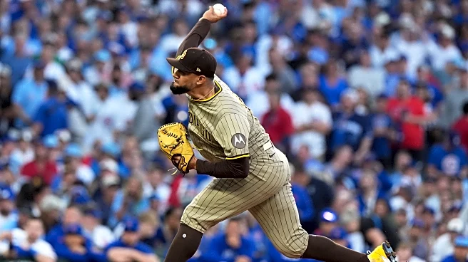 2-time All-Star reliever Robert Suarez and Atlanta Braves agree to $45 million, 3-year contract