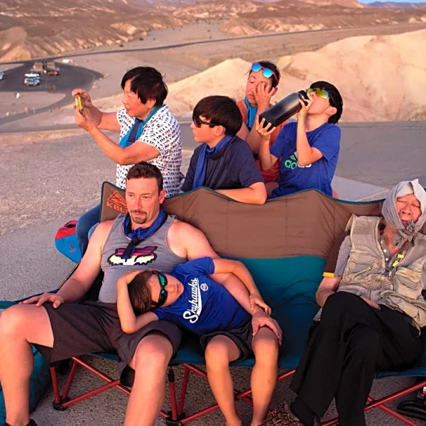 AP photographers capture destruction, heartache and resilience as climate change advanced in 2025