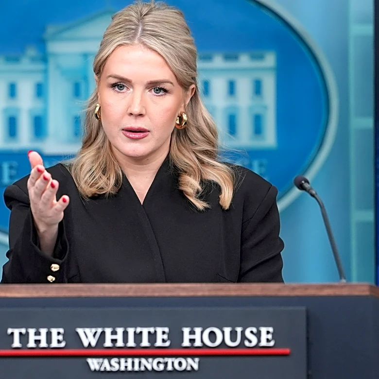 Trump administration says sign language services 'intrude' on Trump's ability to control his image