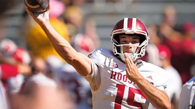 Indiana QB Fernando Mendoza wins Maxwell and O'Brien awards with Heisman on deck