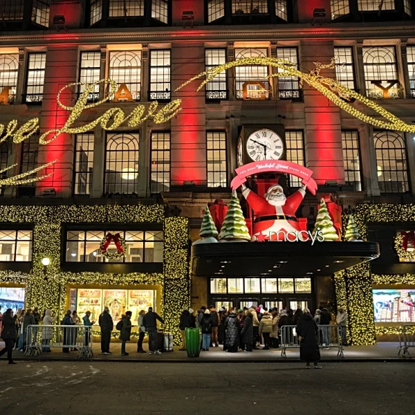 Expert tips to ease financial pressure and avoid holiday overspending