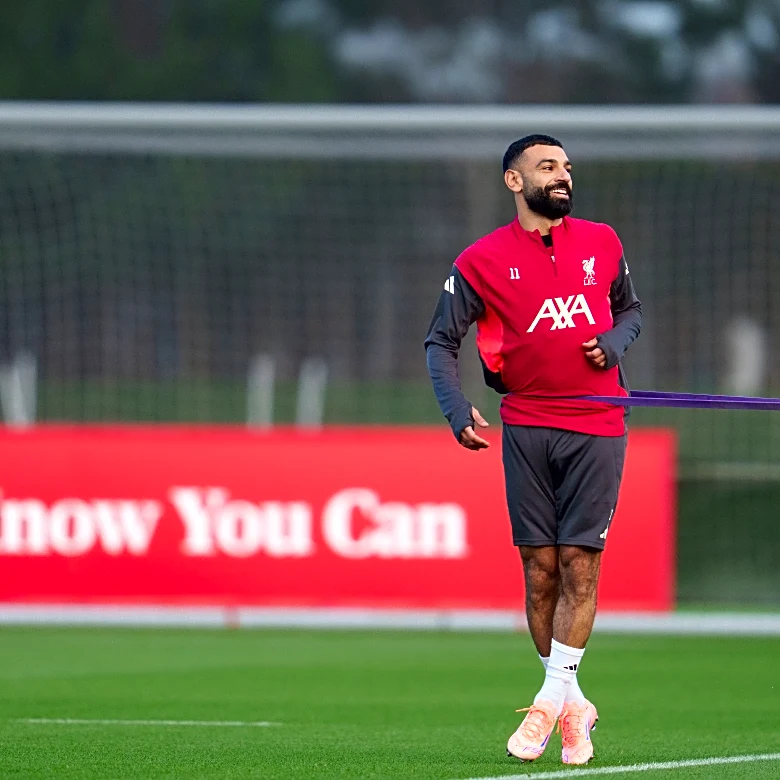 Mohamed Salah back in Liverpool squad for Brighton game after talks with Slot