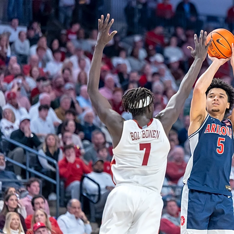 Burries scores 28 points as No. 1 Arizona rallies from halftime deficit to beat No. 12 Alabama 96-75