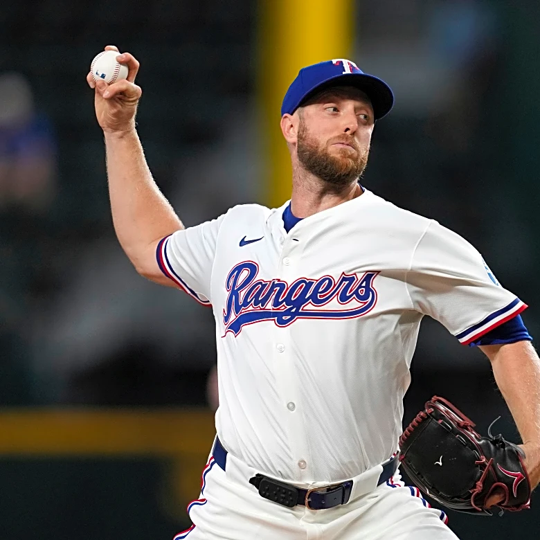 Veteran pitcher Merrill Kelly returns to Diamondbacks on a $40 million, 2-year deal, AP source says