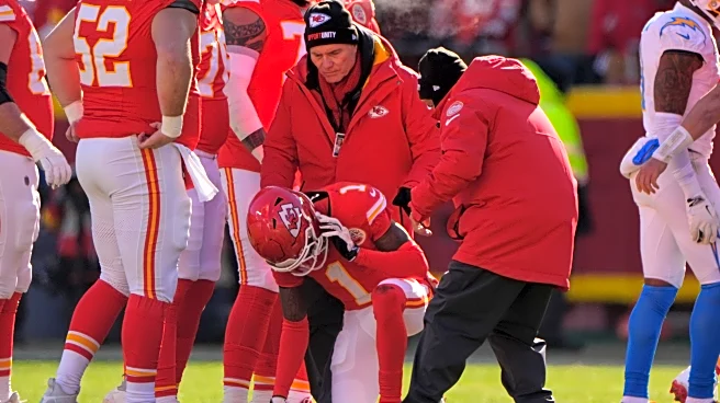 Chiefs' Xavier Worthy returns after clearing concussion protocol in crucial game against Chargers