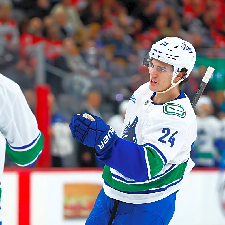 Zeev Buium scores in his Canucks debut as Vancouver beats the Devils 2-1