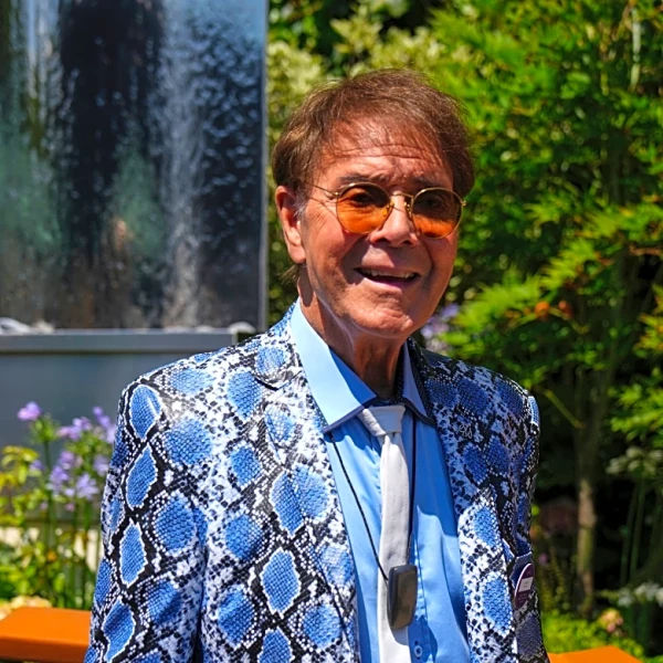 Singer Cliff Richard says he has been treated for prostate cancer