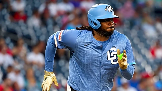 Twins add first baseman Josh Bell with agreement on $7 million contract, AP source says