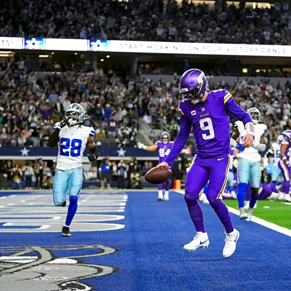 Eliminated Vikings aiming for smooth landing with McCarthy to finish turbulent season