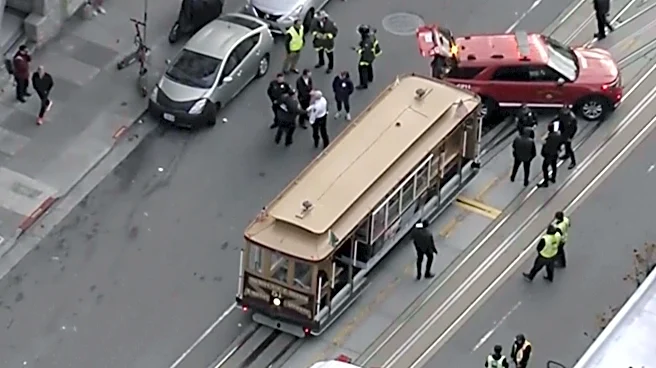 15 injured after a San Francisco cable car stops suddenly