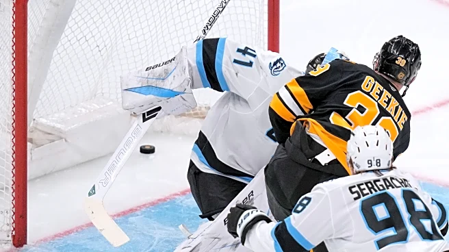 Geekie scores twice and Bruins open 5-game homestand with 4-1 victory over Mammoth